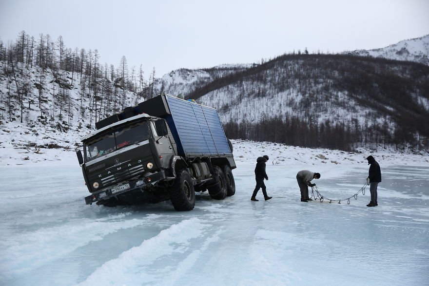 Ice Road Truckers v Rusku