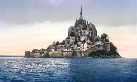 Mont-Saint-Michel: Morská Bastila