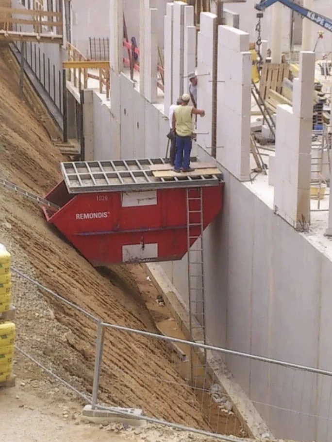 bezpečnosť pri práci