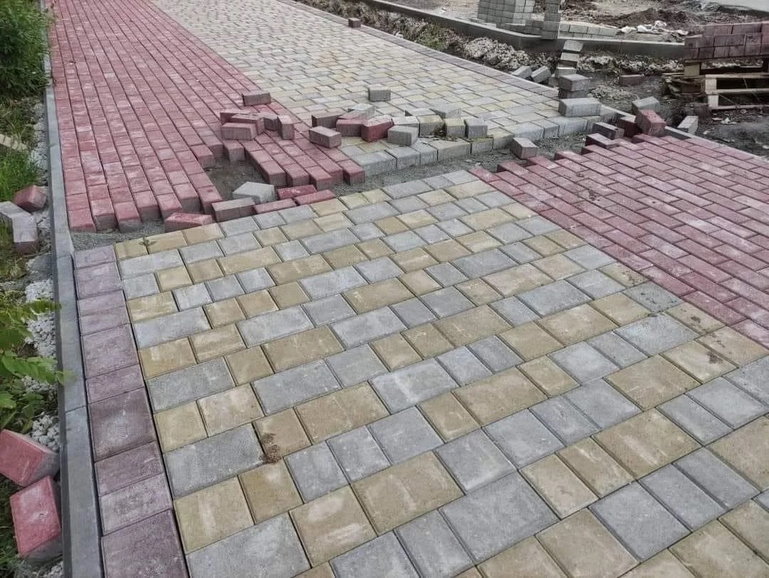 ľudia bez šťastia